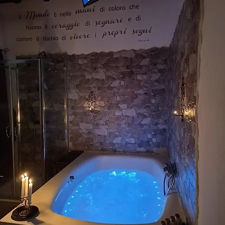 Le 10&10 Spa Idromassaggio In Camera Nepi Vt Exterior photo
