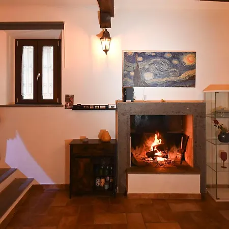 Le 10&10 Spa Idromassaggio In Camera Nepi Vt Exterior photo