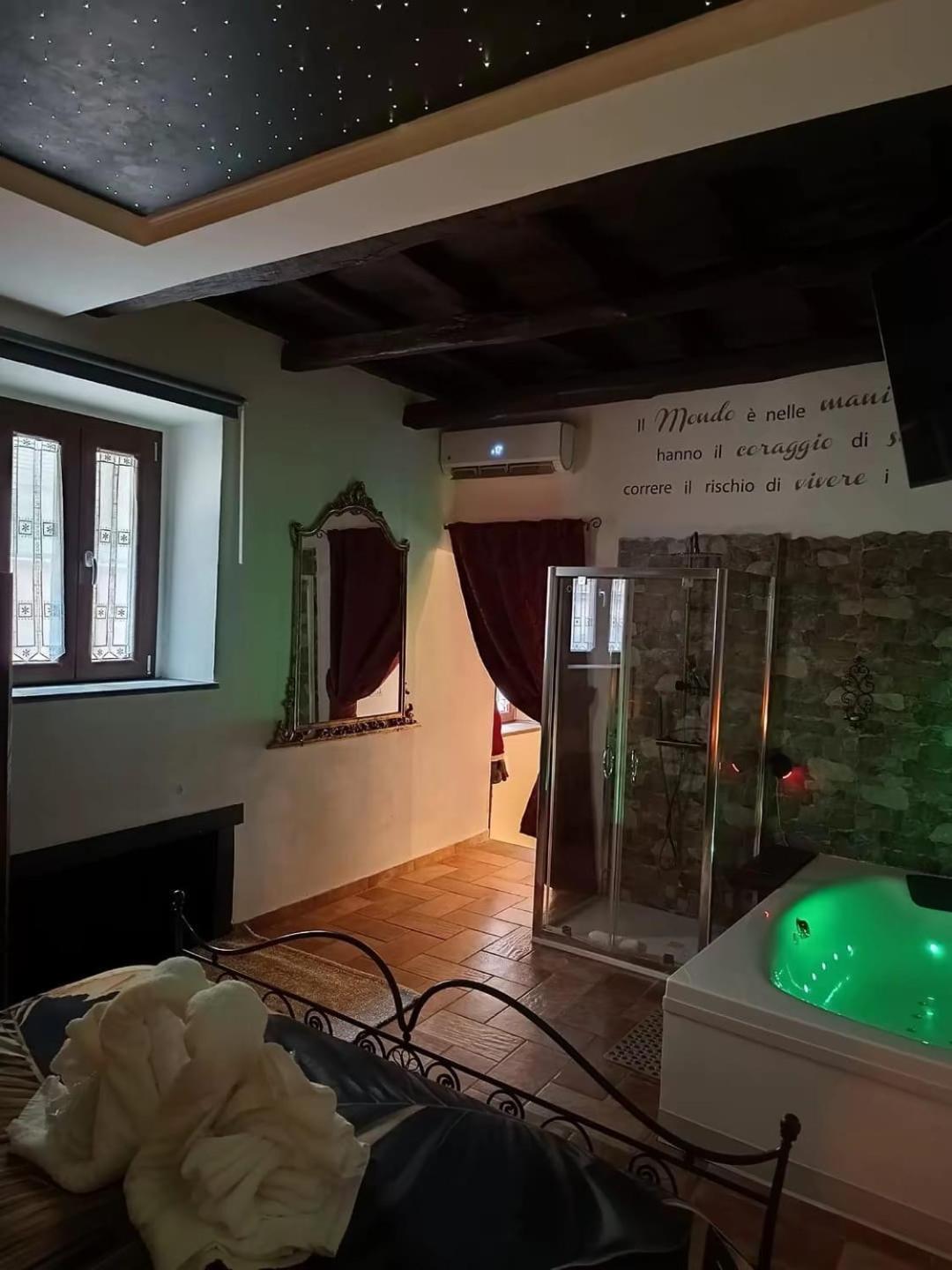 Le 10&10 Idromassaggio In Vt